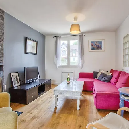 Maison Familiale A Merville-franceville-plage, Proche De La - Fr-1-788-17