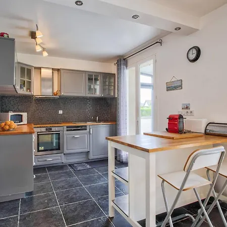 Maison Familiale A Merville-franceville-plage, Proche De La - Fr-1-788-17 *